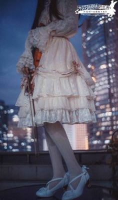 闪婚老公捧我当歌星免费观看